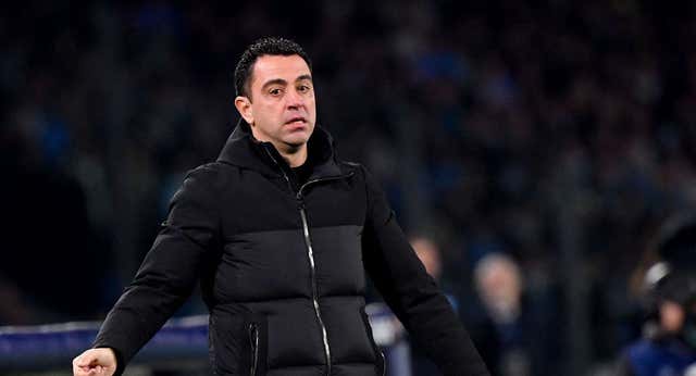 Xavi pide al vestuario… que sean Xavi