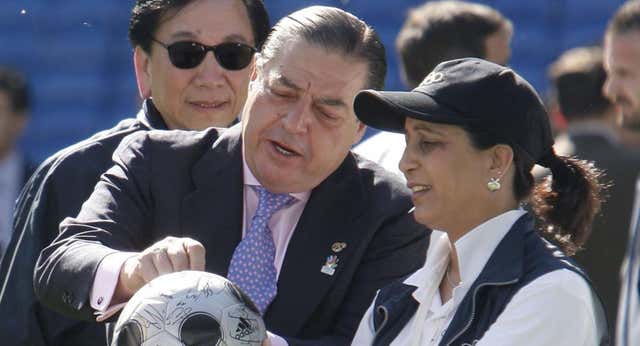 Vicente Boluda: “Fuera de España se conoce más al presidente del Real Madrid que al del Gobierno”