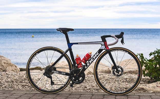 Bicicleta Look 975 Blade del equipo Cofidis. LOOK