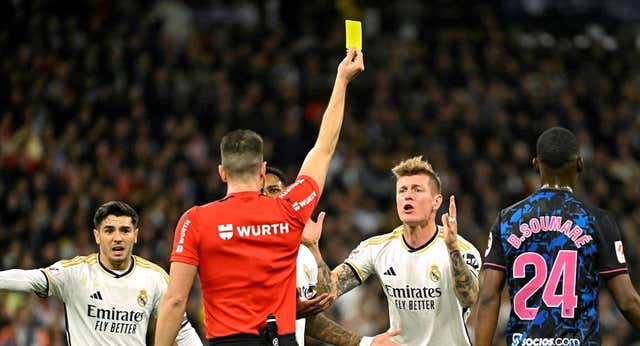 Kroos ‘raja’ contra el árbitro del último partido: “Lo hizo todo mal; el cuarto árbitro es mucho mejor”