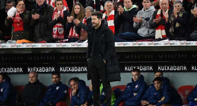 Simeone esquiva la autocrítica, felicita al rival y habla de falta de contundencia