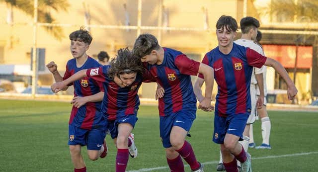 Barça y Betis arrancan fuerte en Riad