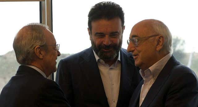 Se jubila Jonathan Barnett, el excéntrico representante de Bale que le defendió a capa y espada