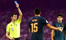 Hoy se reúne IFAB ante el pánico general por la tarjeta azul