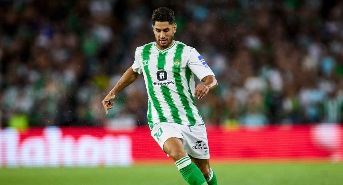 Ayoze Pérez, durante un partido del Betis esta temporada./AFP/JOAQUÍN CORCHERO