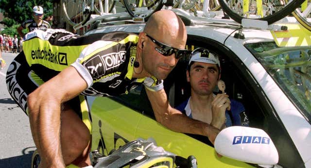 Herminio Díaz Zabala revela los entresijos de su victoria en la Tirreno-Adriático: «Me decían que estaba loco»