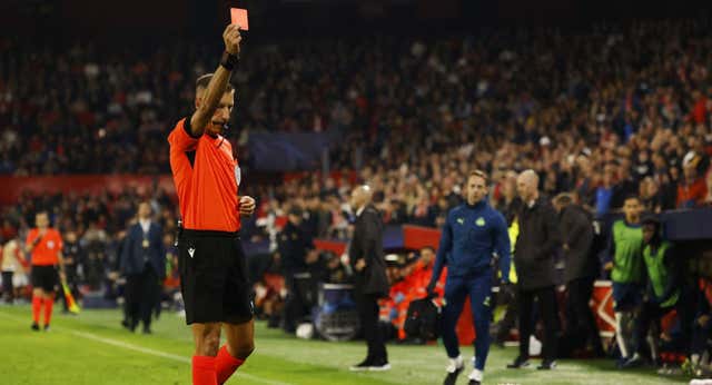 Davide Massa, un árbitro que ya hizo la de Gil Manzano, dirigirá el Real Madrid-Leipzig