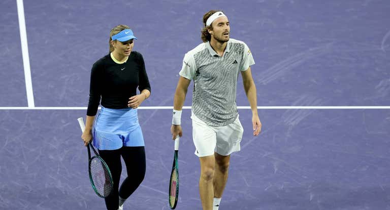 Badosa jugó la Eisenhower Cup con Tsitsipas.