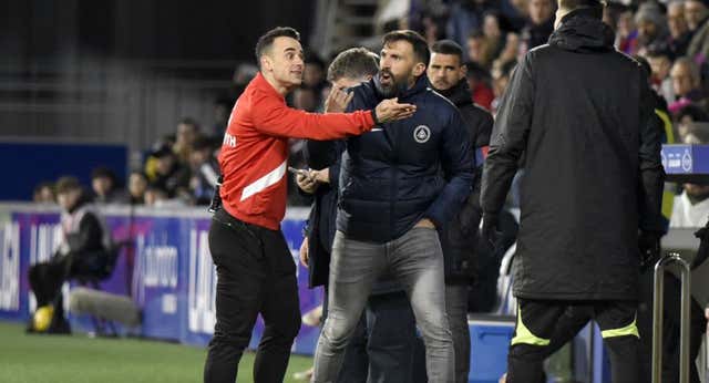 Sarabia, fuera de sí contra los árbitros: ‘Nos ha tocado mucho los cojones’