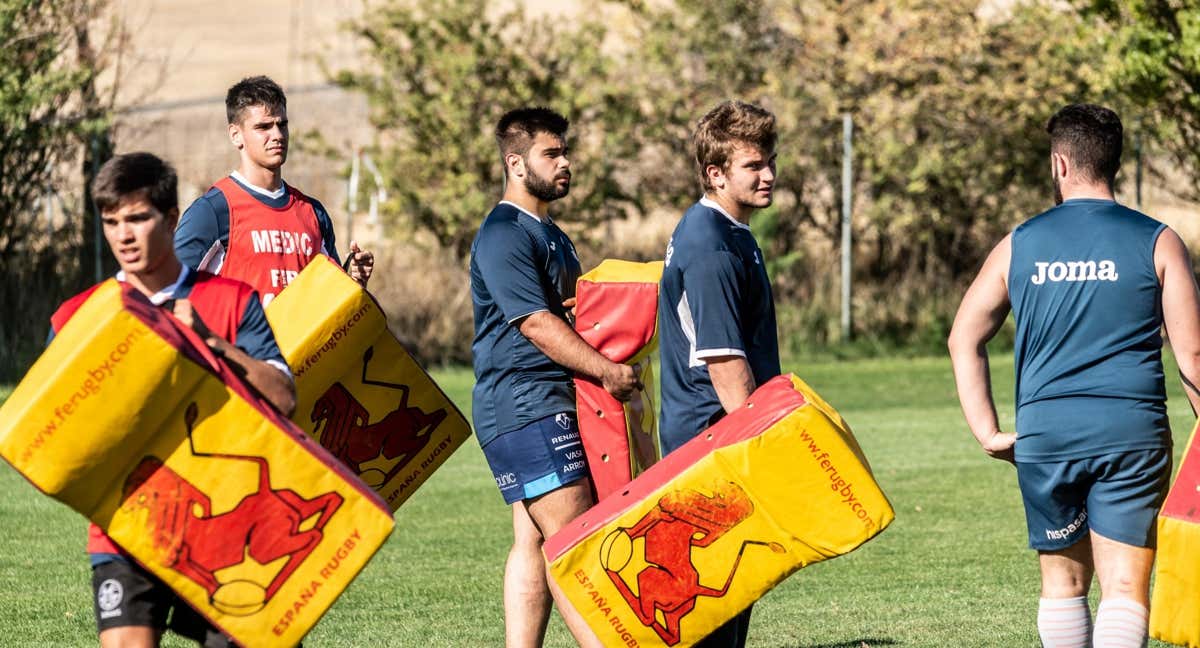 Entrenamiento con sacas de España Rugby. /RFER