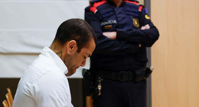Ney Alves niega el suicidio de su hermano: «No es suficiente con la condena, ahora quieren verlo muerto»