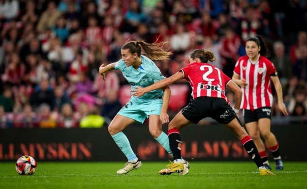 Patri Guijarro contra Bibi.  FC BARCELONA