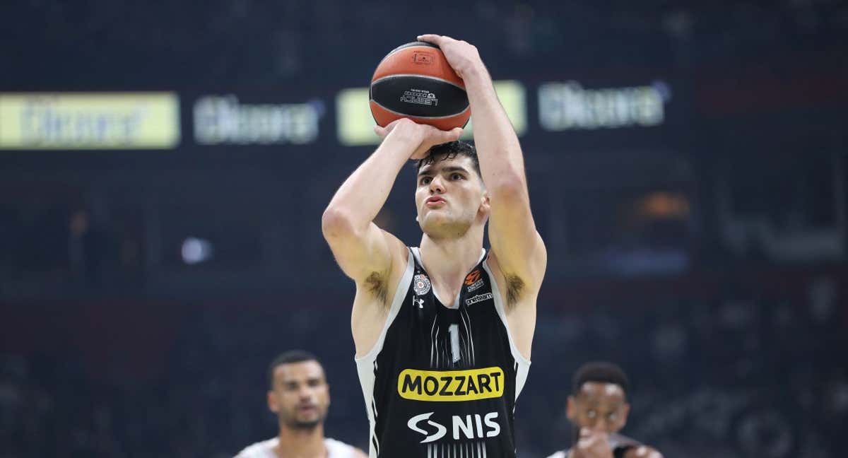 Tristan Vukcevic, en un partido de Euroliga con el Partizan esta temporada. /GETTY IMAGES