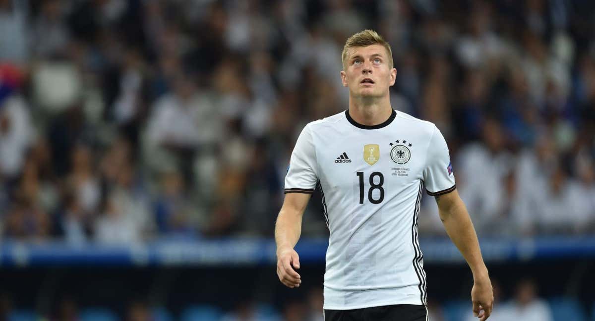 Kroos, en un partido con la selección alemana. /