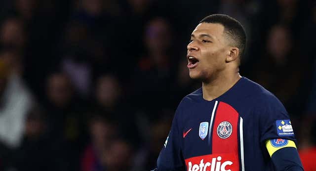 Luis Enrique cambia la gestión de minutos de Mbappé en Copa y avisa al resto: «Esto no es una ONG»