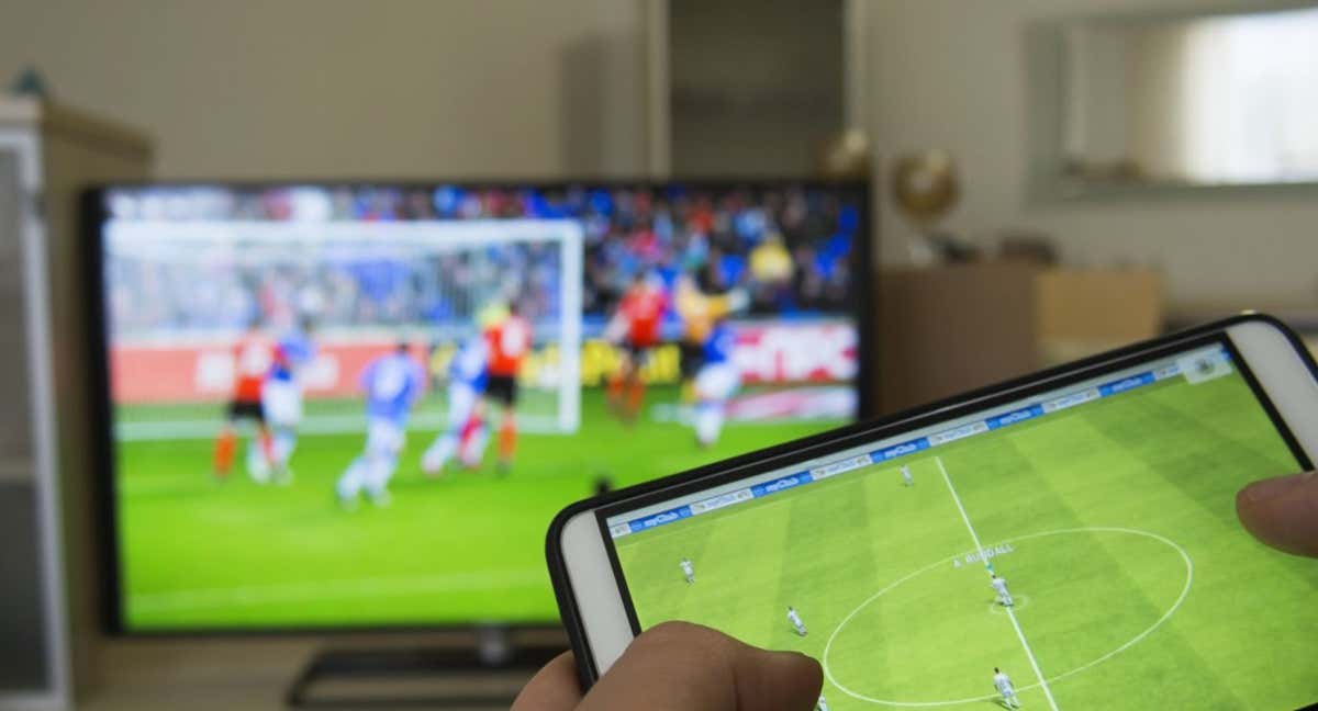 El consumo de televisión a través de operadoras de internet más móvil y otras plataformas de contenidos.