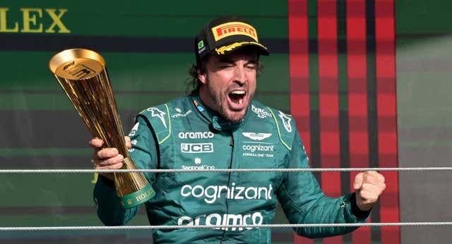 El jefe de Fernando Alonso duda de su futuro en Aston Martin: «Es un piloto atractivo para todos»