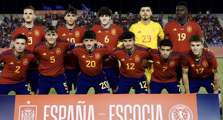 La Selección Sub-21 de Santi Denia en un partido reciente.