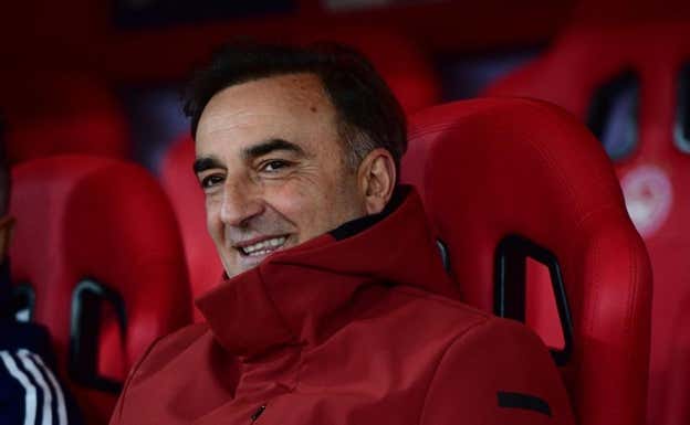 Carlos Carvalhal se deshace en elogios hacia Álvaro Djaló.  6Pointer