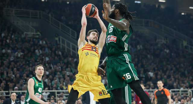 El Barça naufraga en el OAKA y dice adiós al segundo puesto y Valencia Basket se ahoga en la orilla en Mónaco