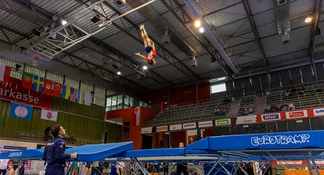 Vuelos para la historia: David Vega y Noemí Romero, primeras plazas olímpicas españolas en gimnasia en trampolín