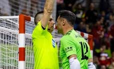 El Barça explota y clama contra el arbitraje en la final de la Copa de fútbol sala: «Es una p*** vergüenza»