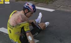 Wout van Aert dice adiós a las clásicas tras caerse en una bajada peligrosa… por ser “muy ancha”