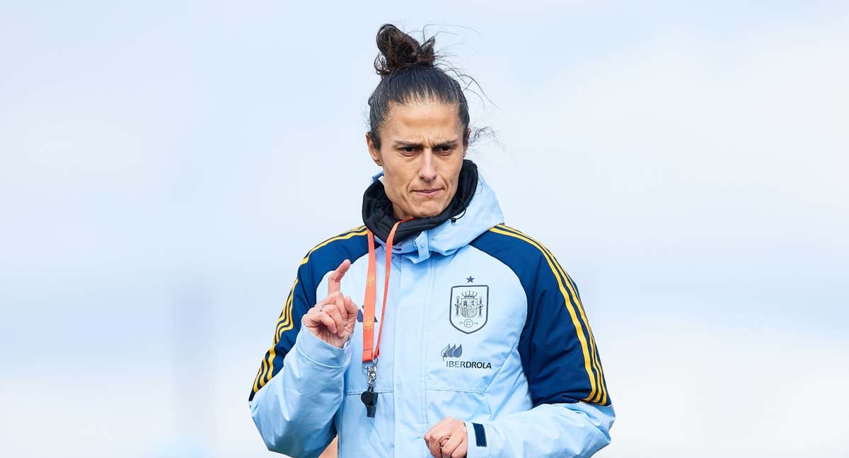 Montse Tomé, seleccionadora española, durante un entrenamiento de la Selección en el último parón durante la 'final four' de la Nations League. /RFEF