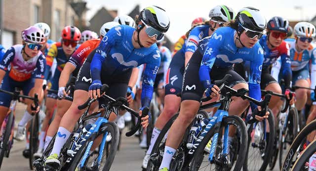 Las hermanas Ruiz, promesas del ciclismo español, conocen las piedras con Movistar Team