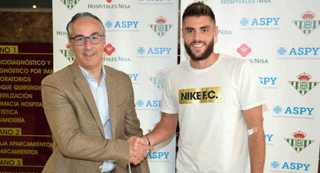 Un hotel, una fotografía y una llamada crucial: la historia del no fichaje de David López por el Betis