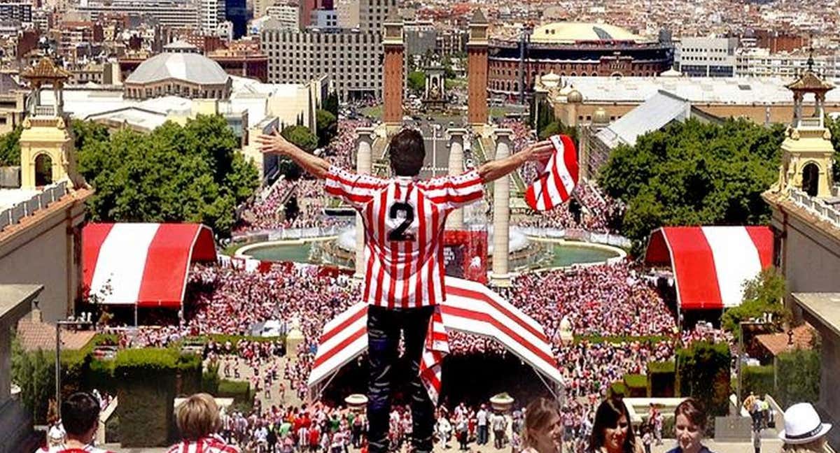 Un aficionado en la zona del Athletic en la previa de la final jugada en 2015 en Barcelona./Athletic Club