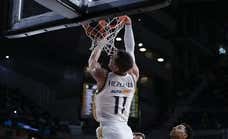 Mario Hezonja y un corazón blanco que da motivos para sonreír al madridismo