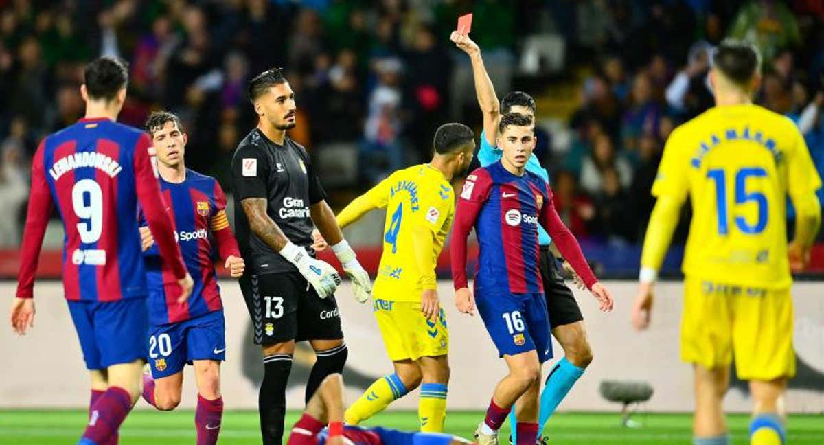 Valles resultó expulsado del Barça - Las Palmas.