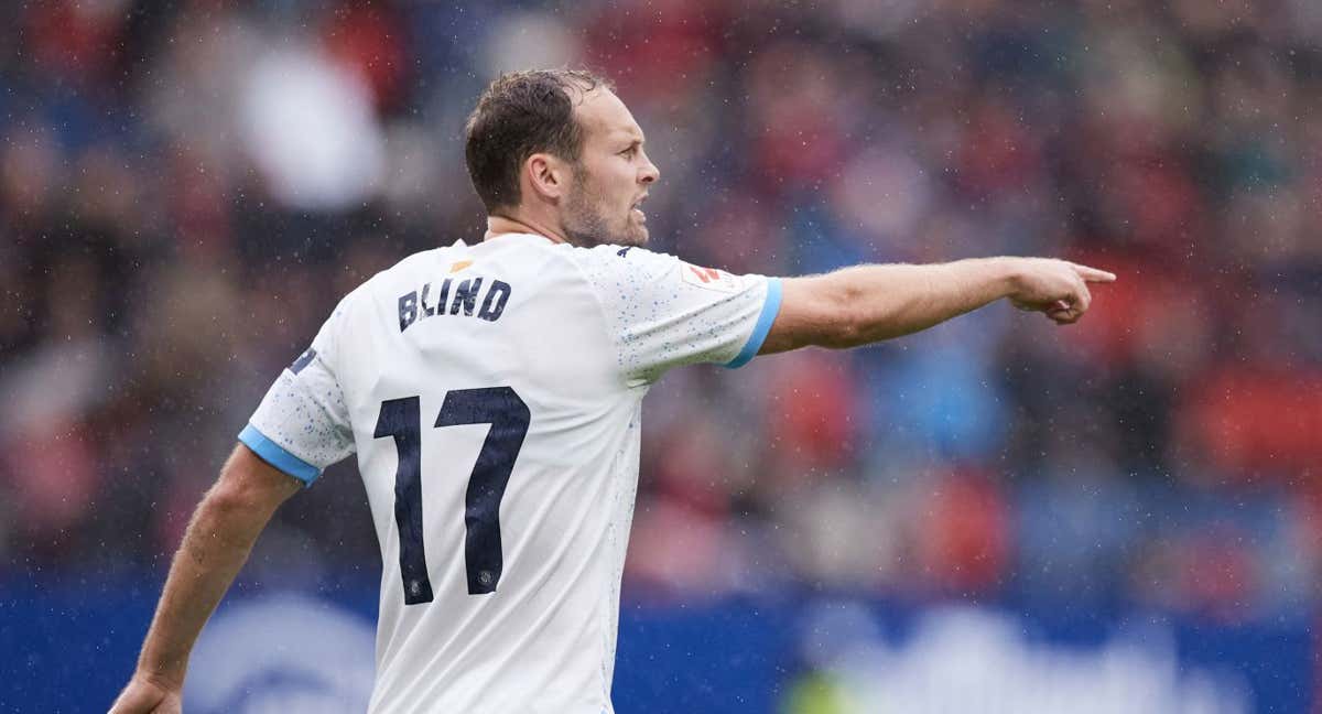 Blind durante un encuentro con el Girona./AFP