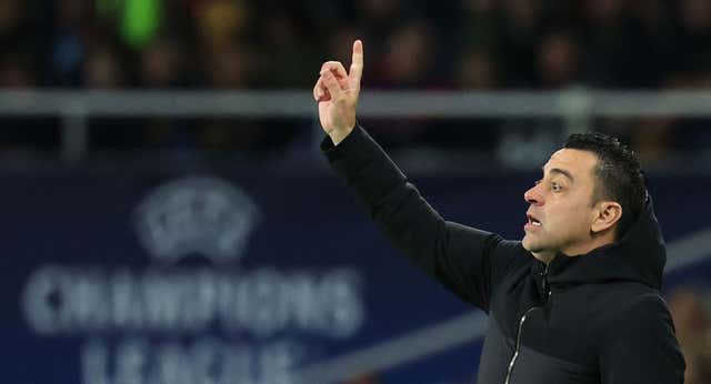 Xavi se lleva a París a De Jong, Pedri, Christensen… y Gavi