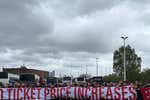 La afición del Liverpool se rebela por el aumento del precio en los abonos