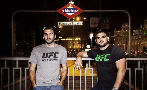 Enrique 'Marín' Wasabi y Kelvin Gastelum, su entrenador en el TUF. UF