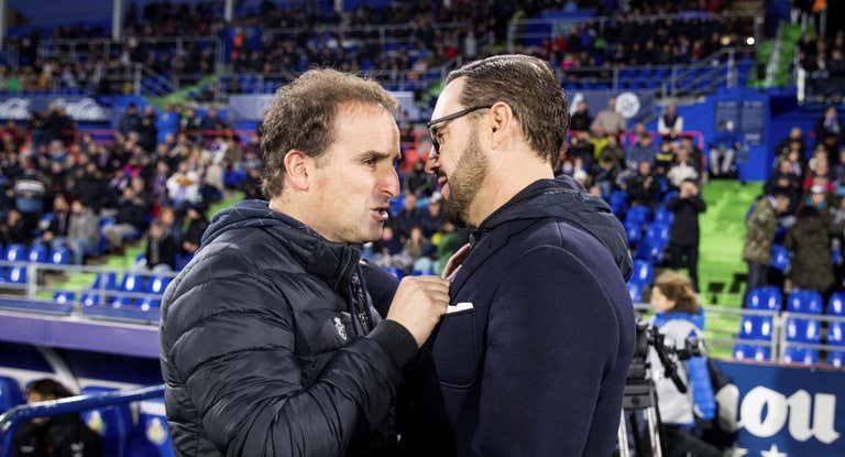 Arrasate charla con Bordalás antes de un Getafe-Osasuna.
