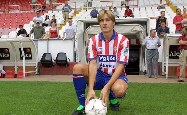 Dorado, en su presentación con el Sporting.  PALOMA UCHA