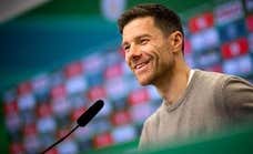 Xabi Alonso tumba la maldición del 'Neverkusen'