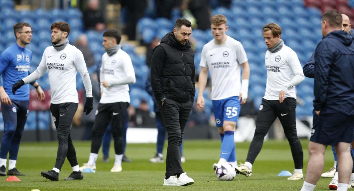 De Zerbi, en un calentamiento del Brighton. /REUTERS