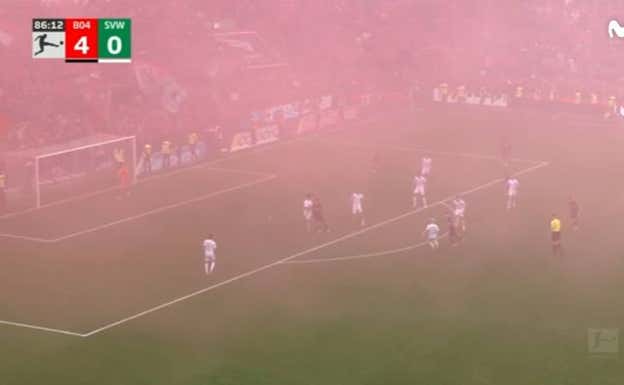 El humo, protagonista en el tramo final.  CAPTURA MOVISTAR PLUS+