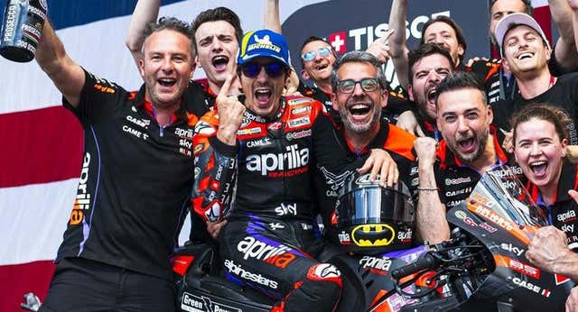 Maverick Viñales inscribe su nombre en el libro de historia de MotoGP