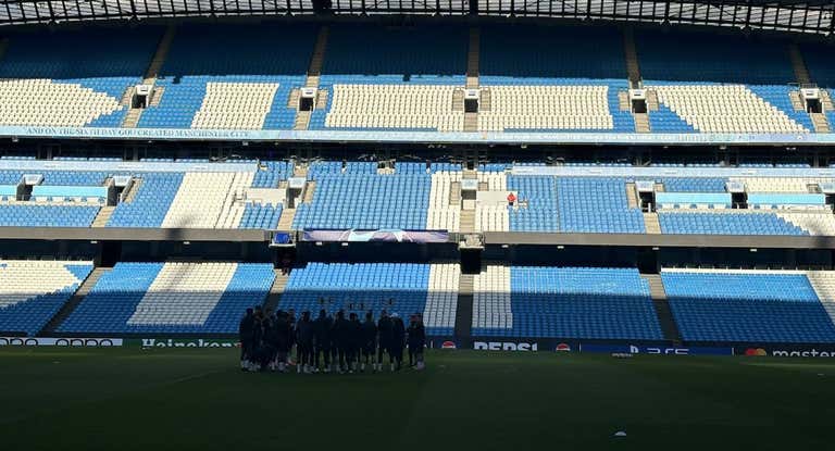 La charla de Ancelotti a su plantilla en el Etihad.