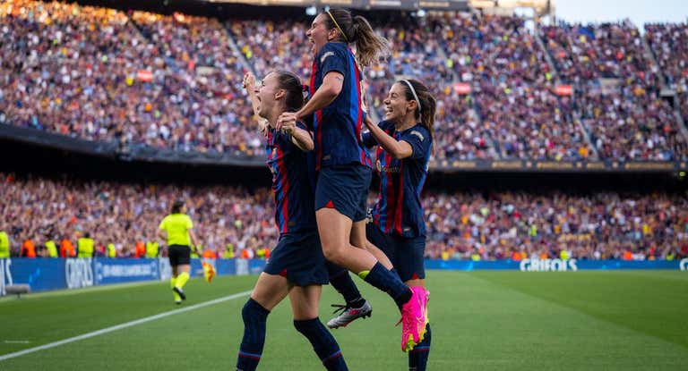 Las jugadoras del Barça celebrando un gol contra el Chelsea la temporada pasada.