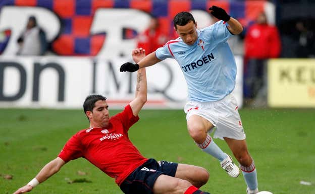 Raúl García, durante su etapa en Osasuna.  EFE