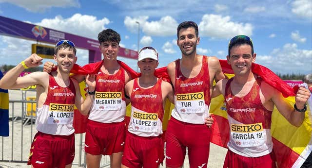 El equipo español masculino se corona campeón del mundo de 20 kilómetros marcha