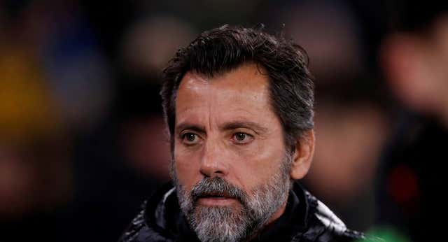 Quique pasa de los rumores sobre el banquillo: «Sabía que venía a un club intervencionista y me parece espectacular»
