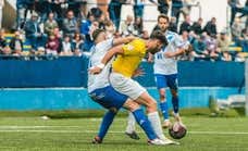 Ver un Badalona Futur-Hércules de Segunda RFEF cuesta solo cinco euros menos que ir de visitante a Montjuïc o al Metropolitano