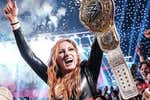 Becky Lynch vuelve a ser campeona